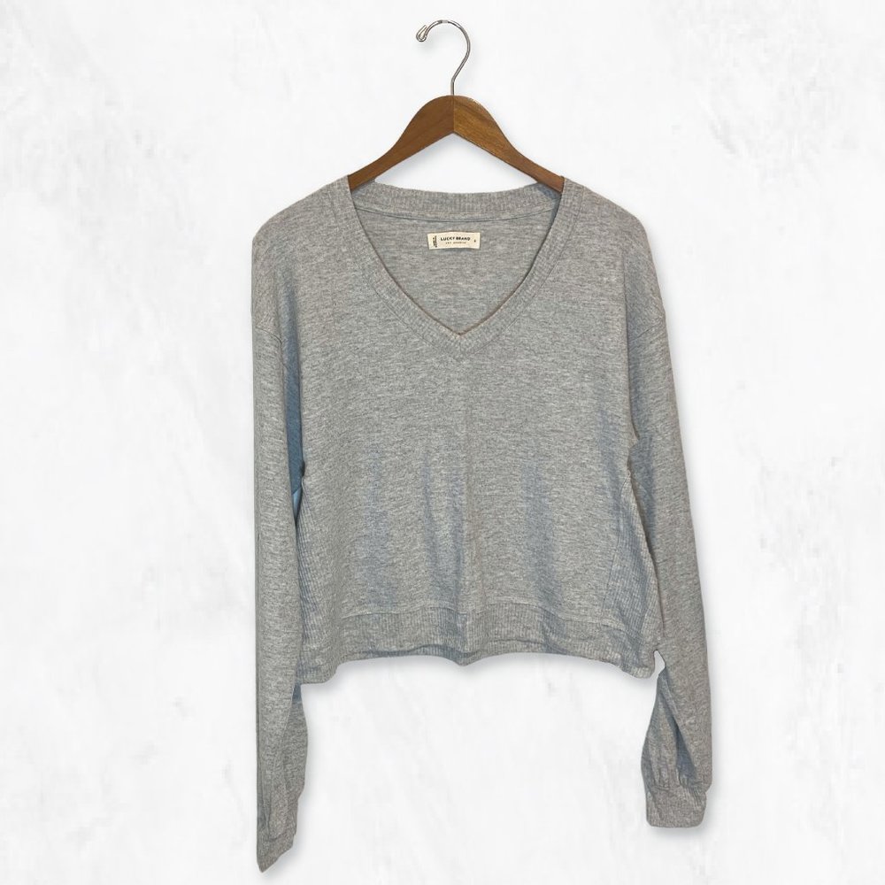 Lucky Brand Super Soft Lightweight Grey Vneck Sweater Sz S NWOT